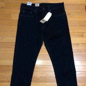 Men’s Levi jeans